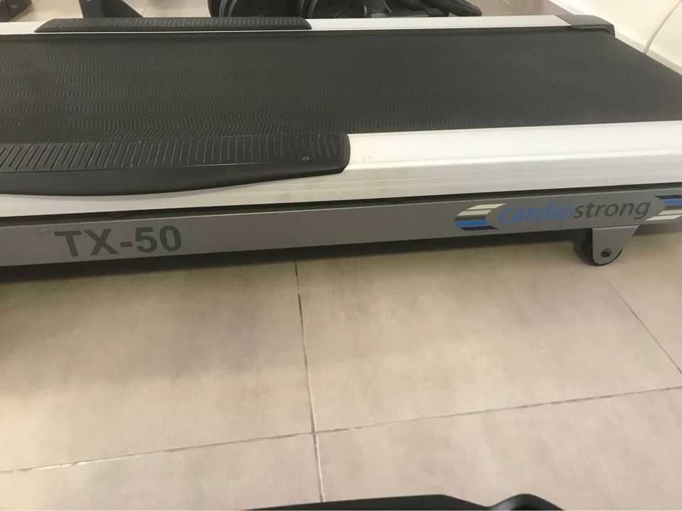 Passadeira Profissional Cardiostrong TX-50
