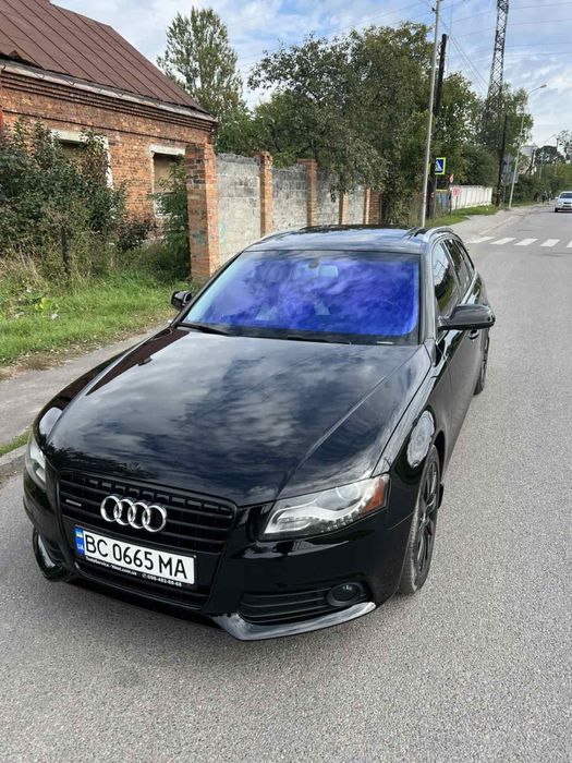 Audi A4 B8 2.0 бензин Quattro автомат, 2010 р.