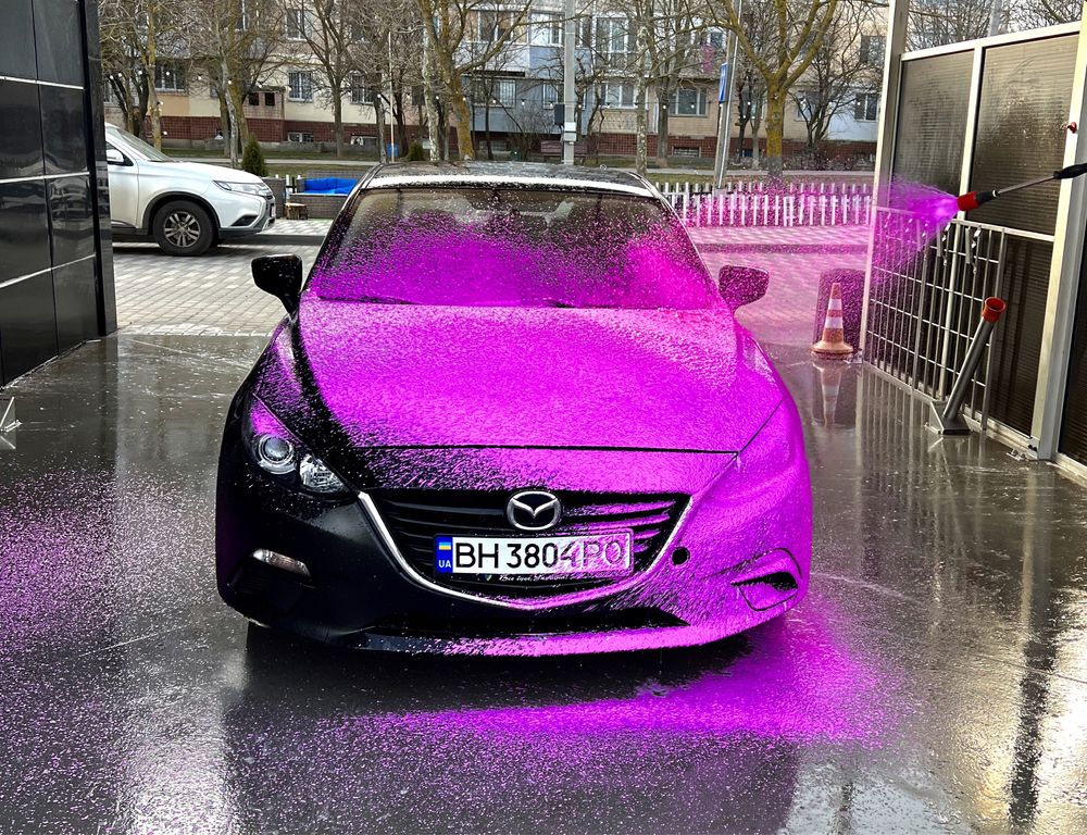 Срочно Mazda 2013 BM