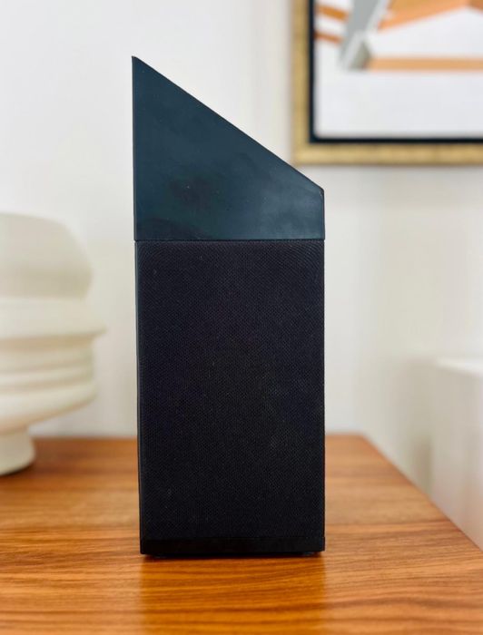 Rádio e coluna de som Jacobsen