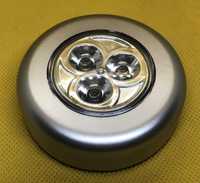 Светодиодный светильник (батареи в комплекте)