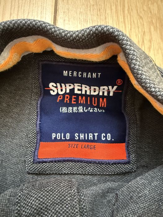 Szary T-shirt Superdry premium L