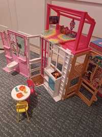 Domek dla lalek Barbie składany w walizkę