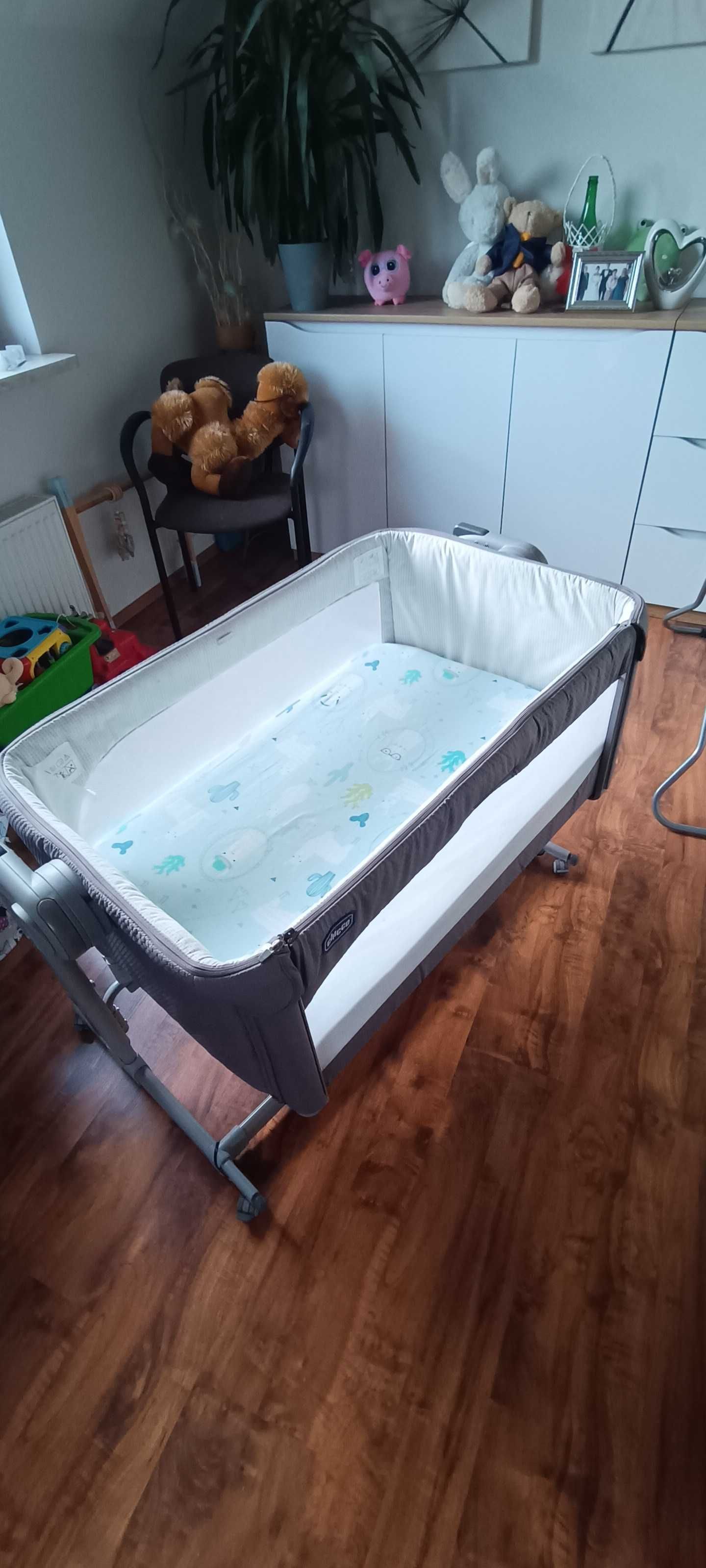 Sprzedam łóżeczko dziecięce bujane