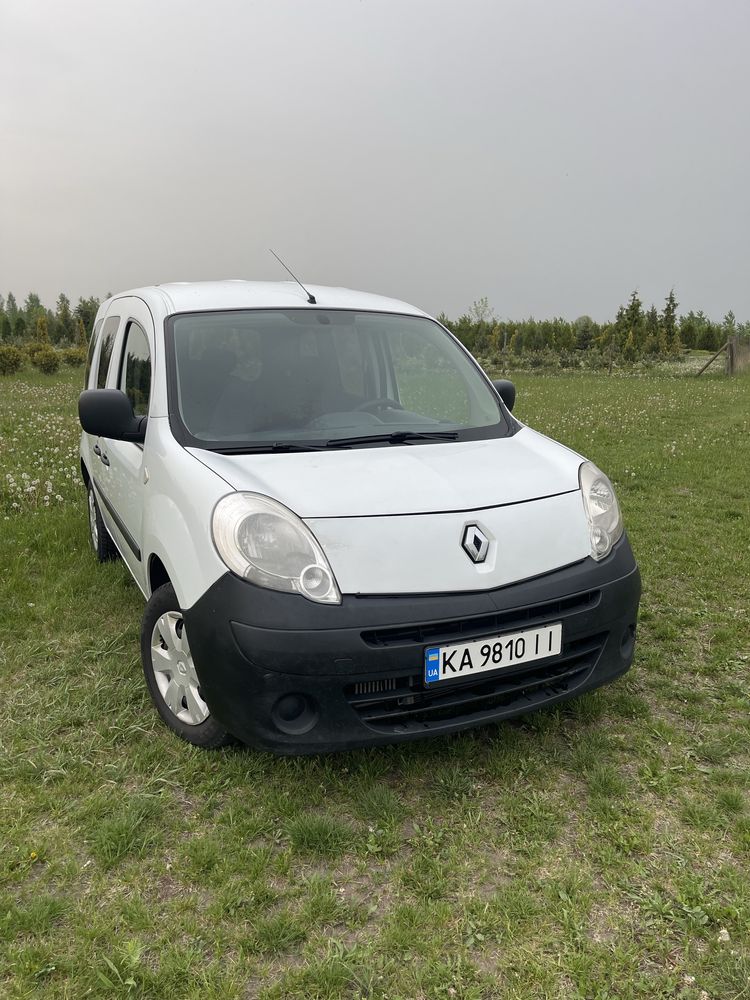 Продам Renault Kangoo 2010