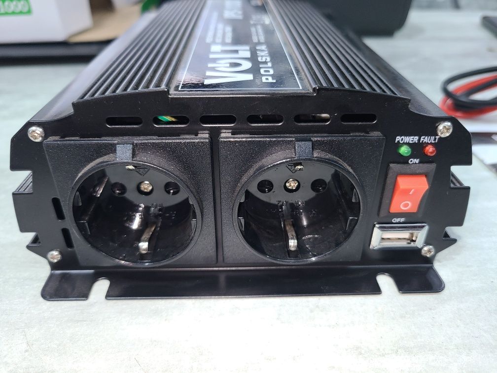 Перетворювач напруги 12-230V (700/1000W) VOLT IPS1000