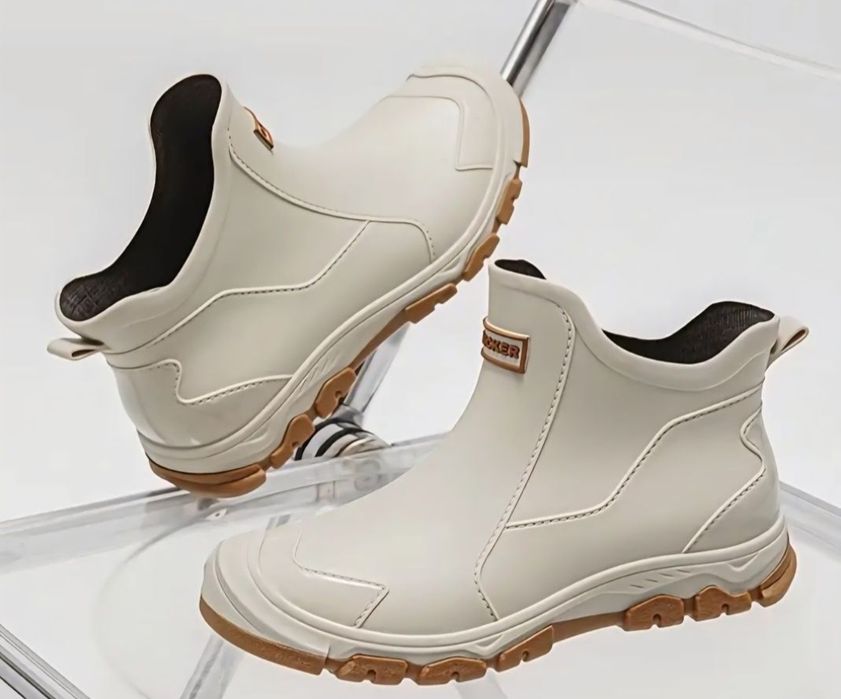 Черевики чоботи гумові дощові