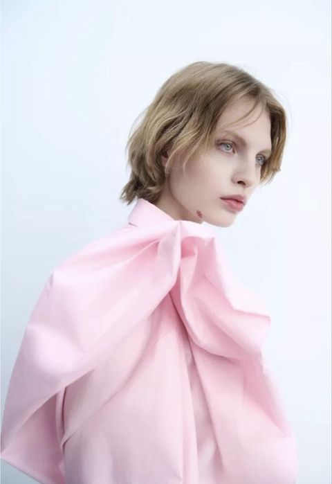 Стильна асиметрична блуза від zara