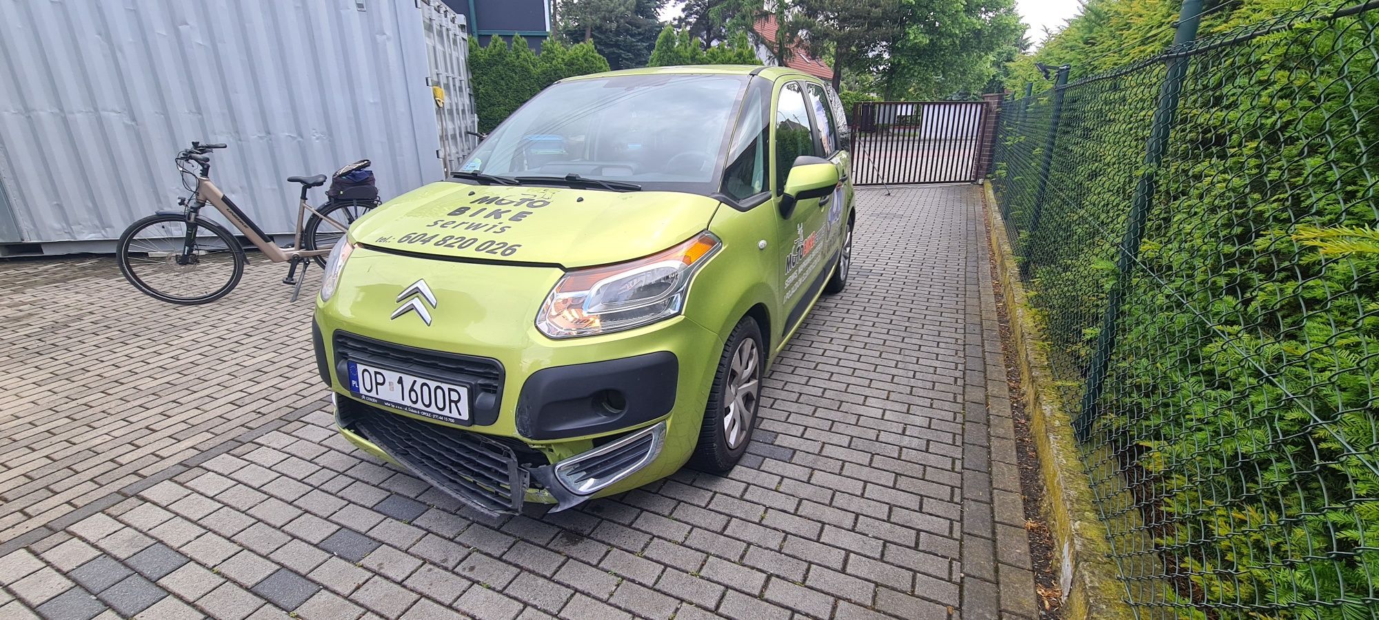 Citroen c3 picasso po kolizji jeździ