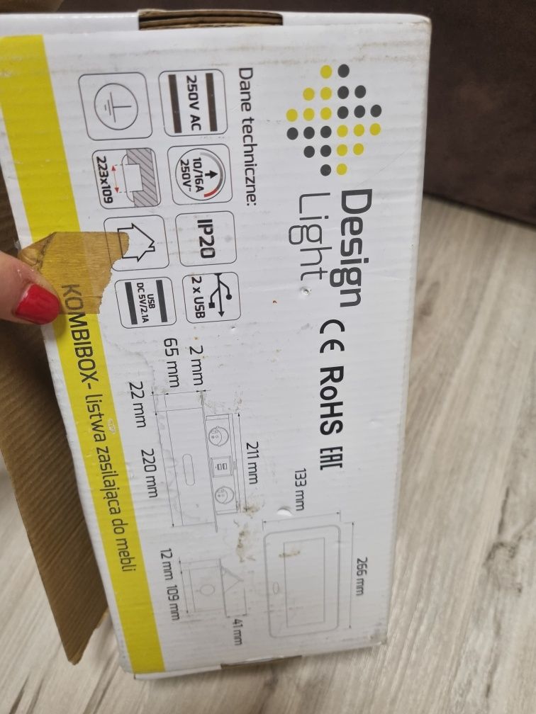 Listwa zasilająca do mebli USB Design Light