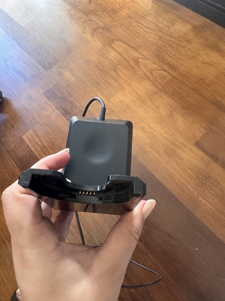 Carregador Plantronics para auscultadores