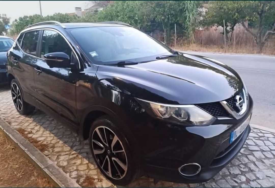 Vendo Nissan Qasquai 1.6dci 130cv

Versão Tekna Premium Pele jantes 19
