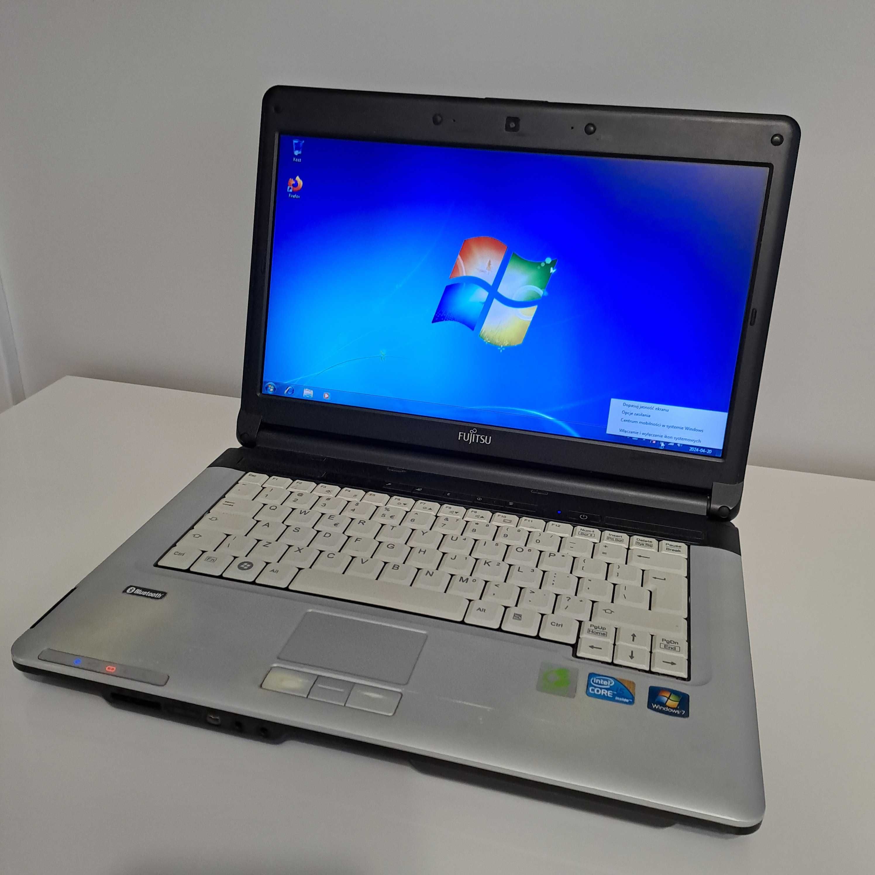 Laptop Fujitsu Lifebook S710 i5, 14 cali, 120GB SSD, 4GB RAM