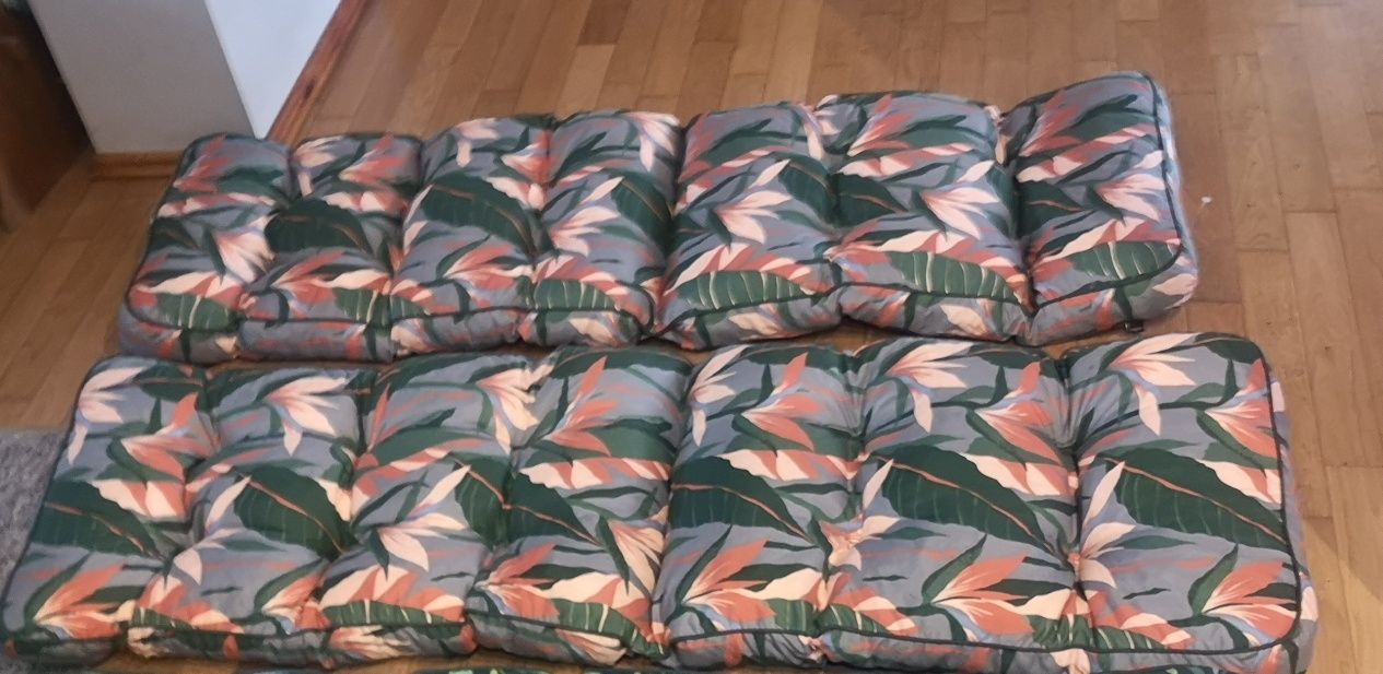 Poduszka  ogrodowa na fotel z podnóżkiem