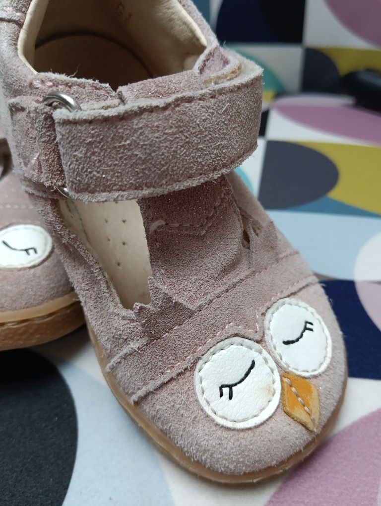 Buty/ Baleriny rozmiar 21 Mido Noster