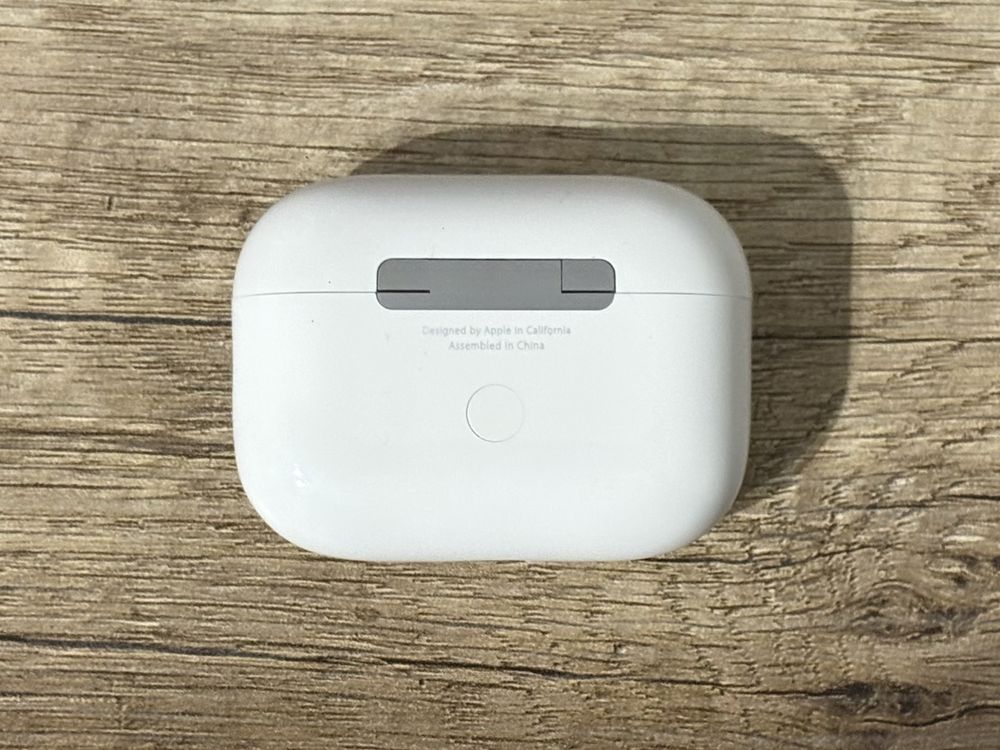 AirPods Pro 2 USB-C z MagSafe