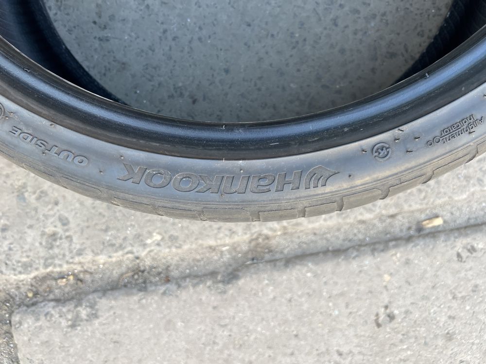 Шини Hankook 225/35/20