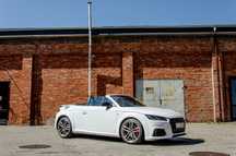 Audi TT S TT S line 310km bang&olufsen cabrio skóra alufelgi TT RS lampy MATRIX