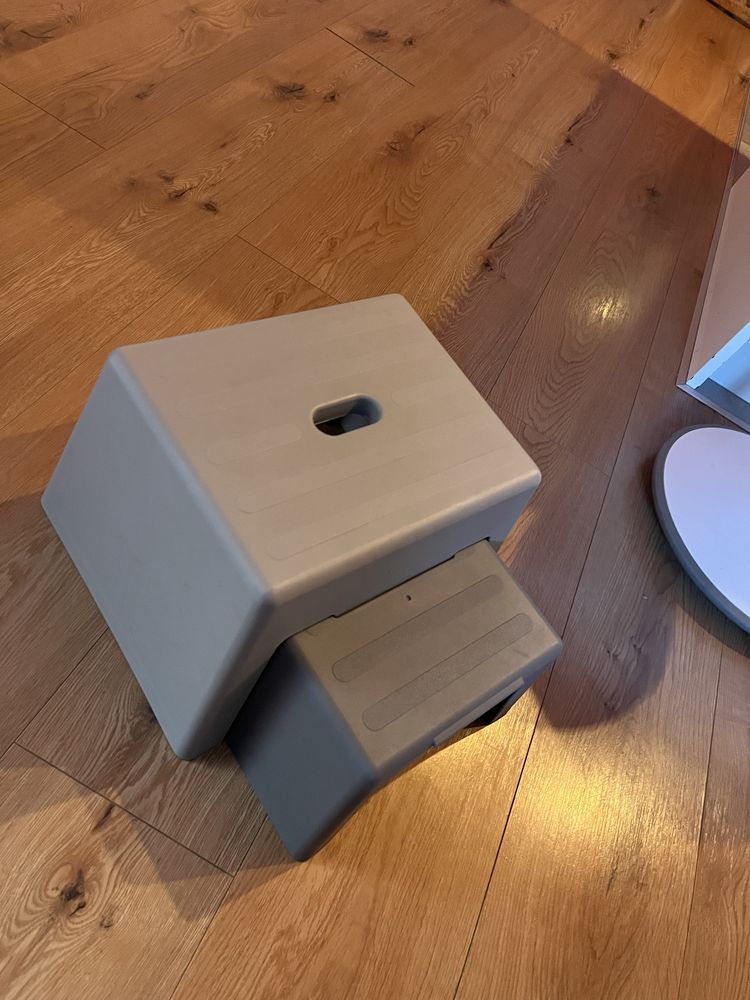 Skip Hop: podest dwustopniowy Double-Up Step Stool