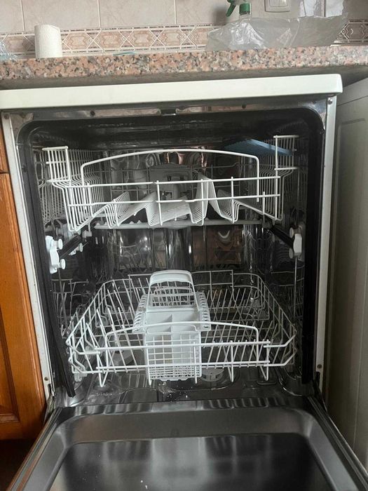 Maquina da loiça usada indesit