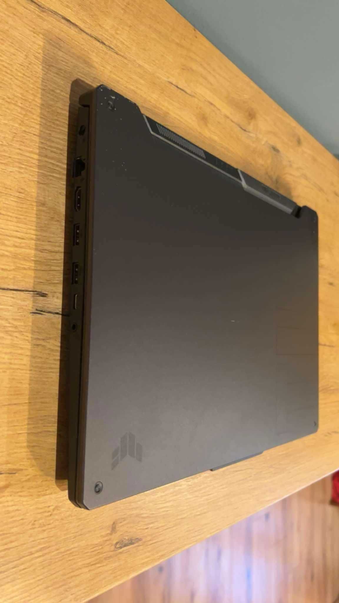 Sprzedam laptop gamingowy ASUS TUF F15