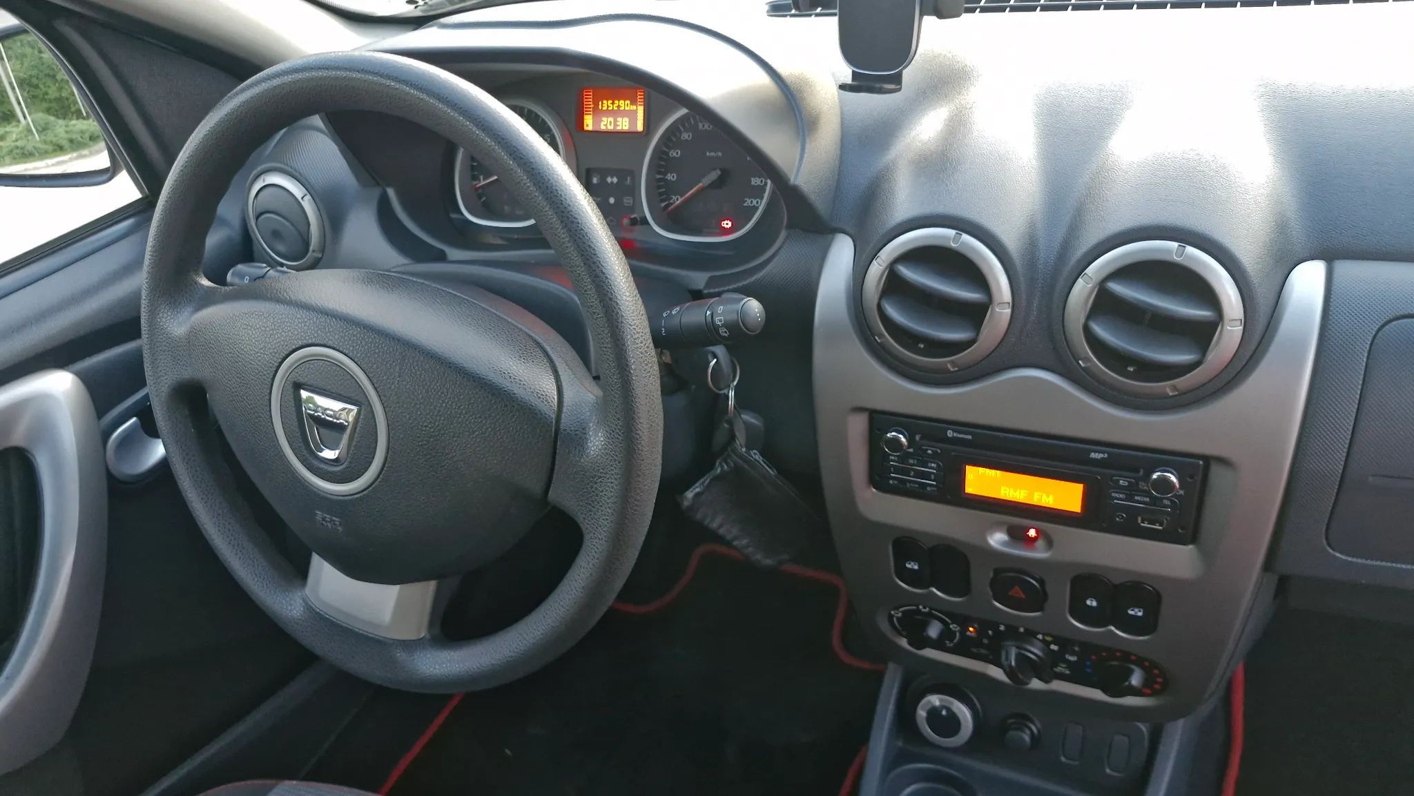 Dacia Duster 4x4 Duster 1,6 16V benzyna manual 6 biegów BEZ RDZY