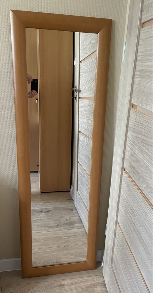 Ikea lustro Riska