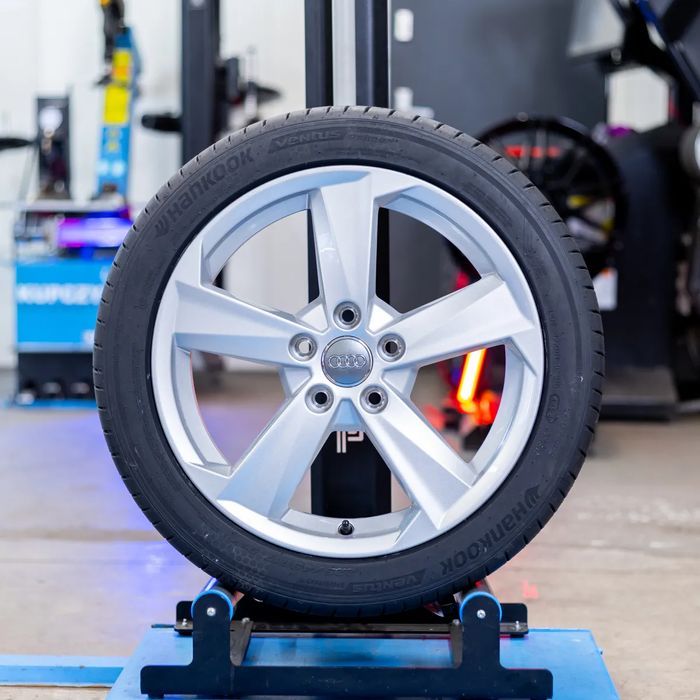 NOWE ORYGINALNE Felgi Audi 17" A3 A4 A6 A8 Q2 Q3