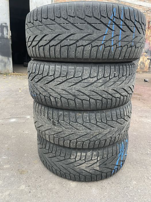 Nokian 245/55 r19 гума зима скат колесо резина