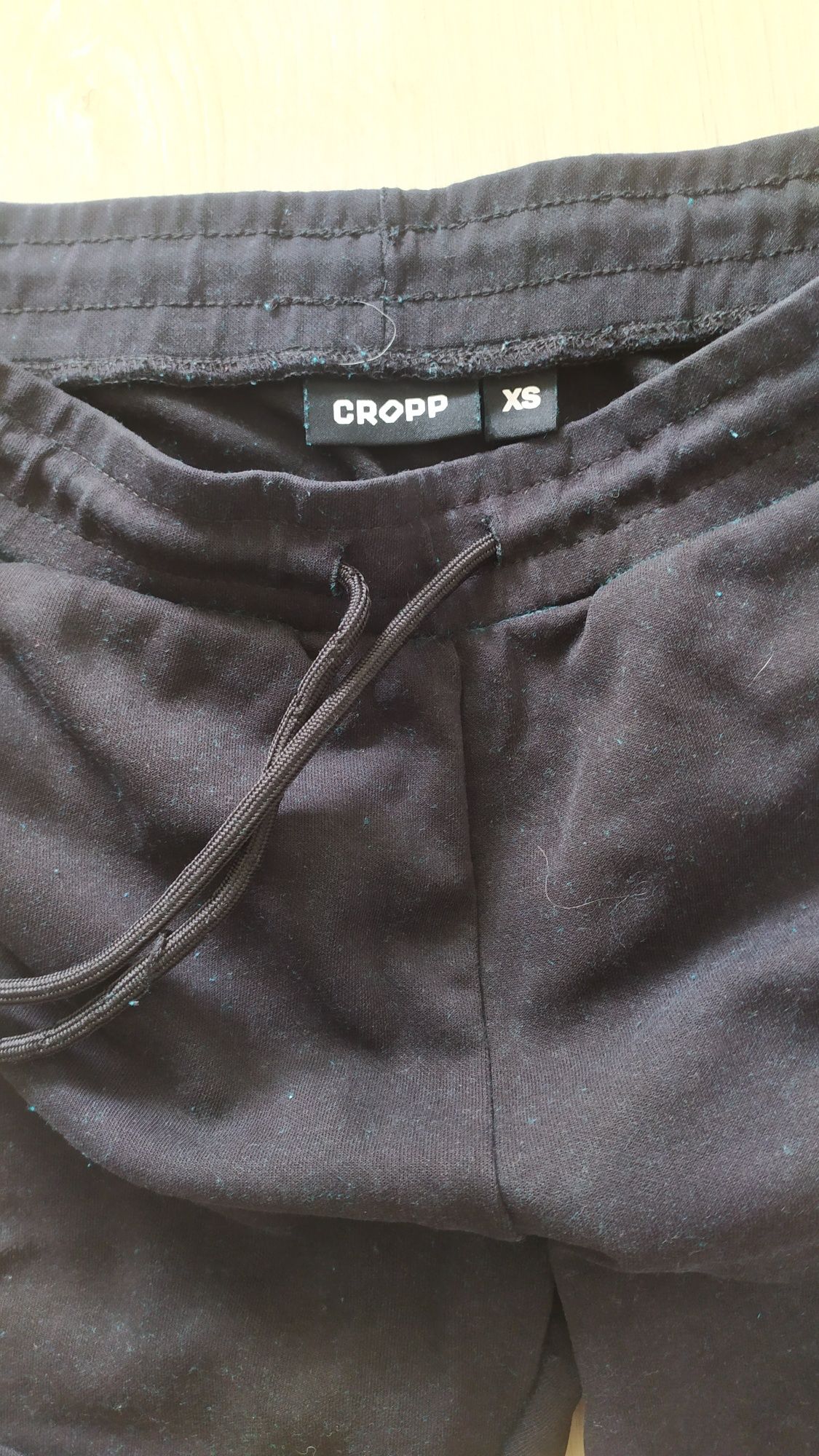 Spodnie dresowe Cropp