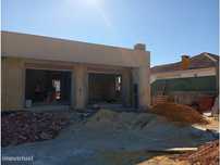 Moradia Isolada T4 Com Piscina