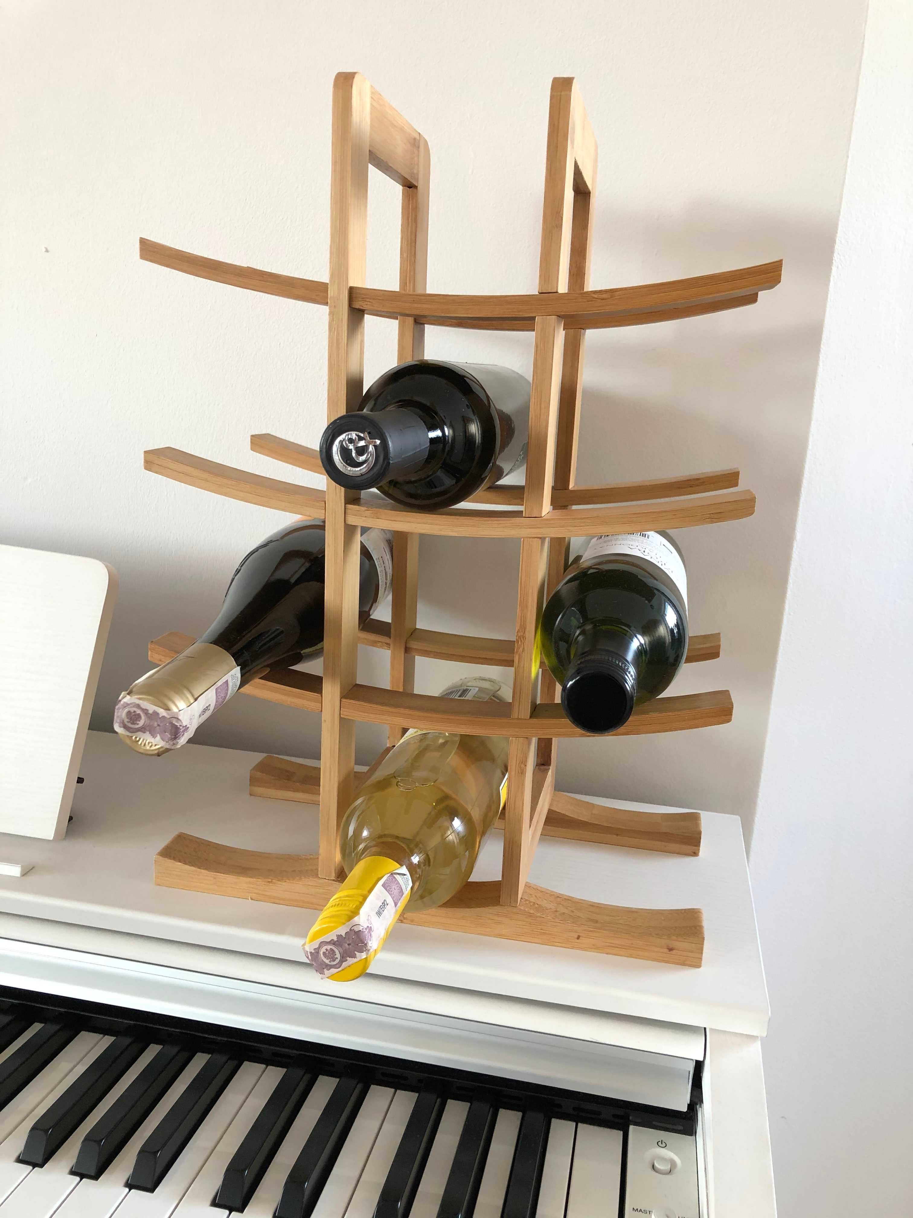 Bambusowy stojak na wino