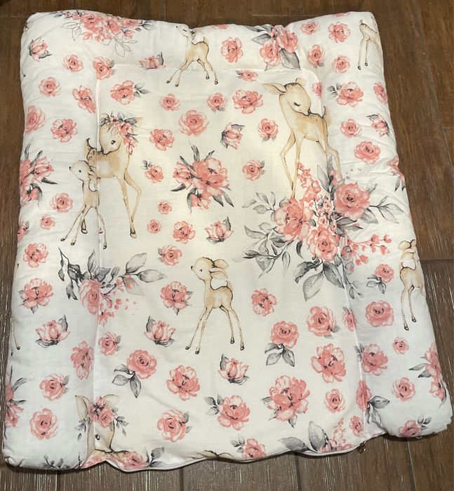 Пеленальний матрац на комод