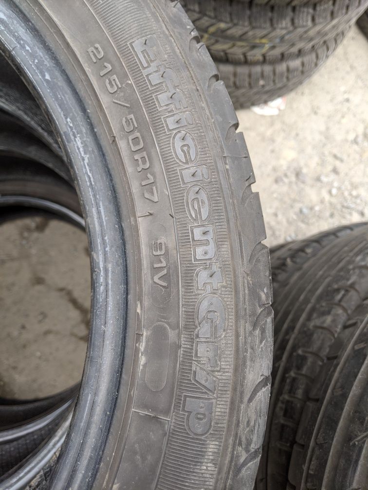 215/50R17 Good Year