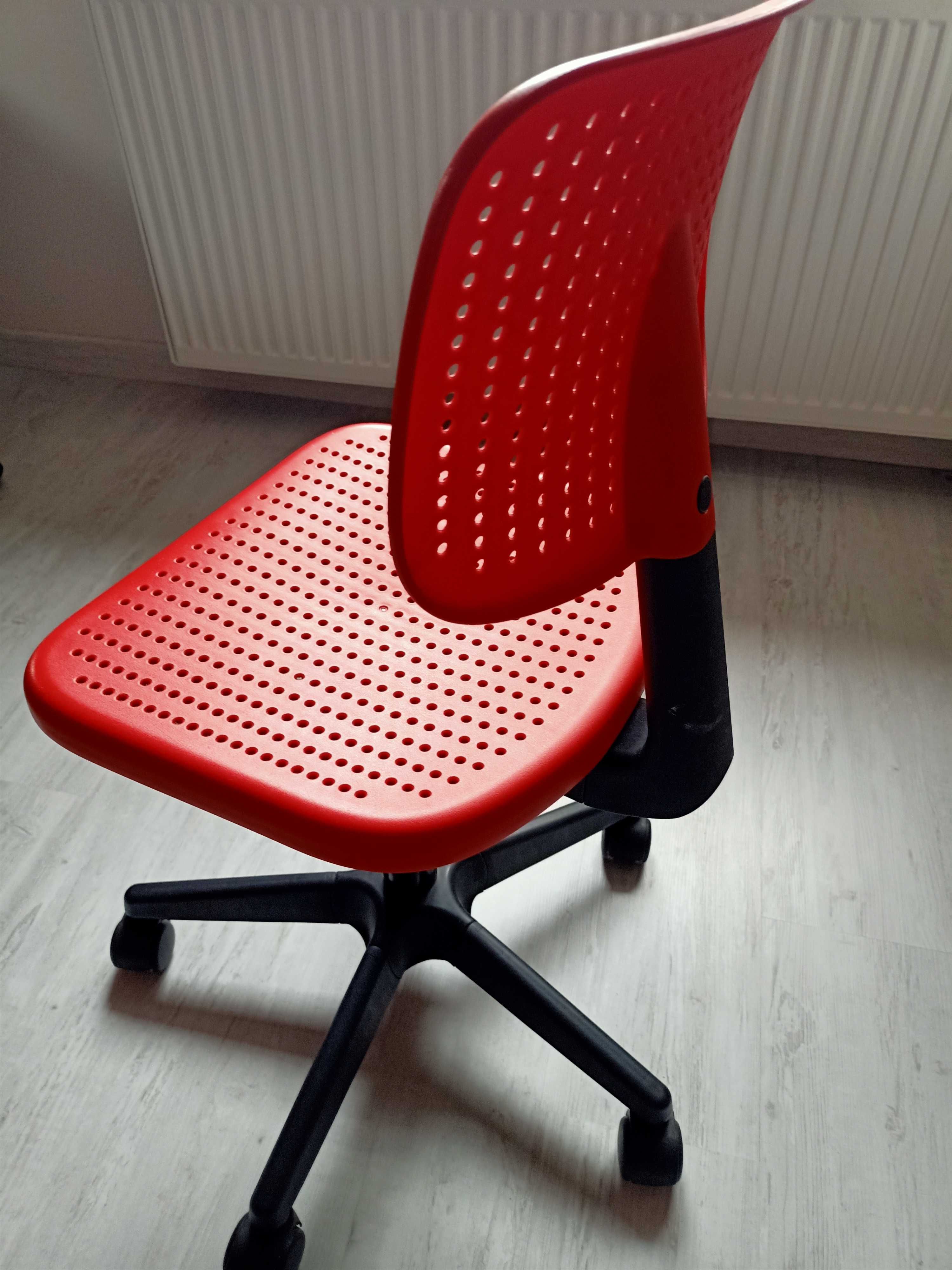 Krzesło obrotowe IKEA czerwone