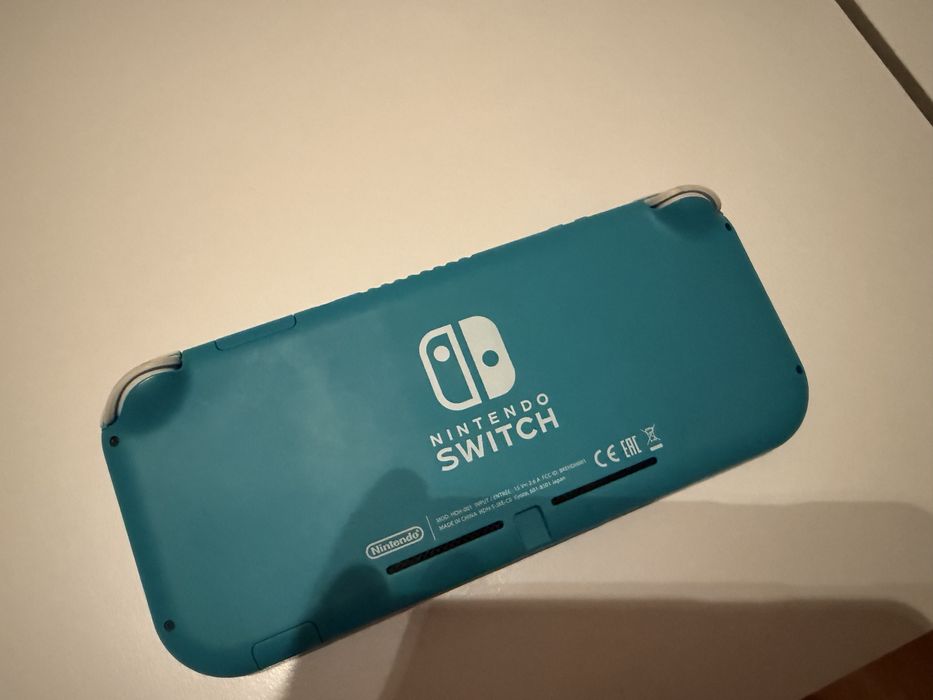 Nintendo switch lite