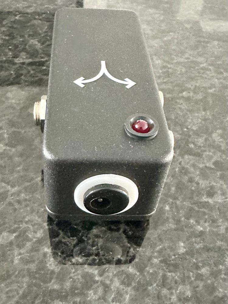 JHS Buffered Splitter