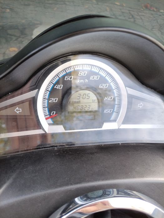 Honda PCX (ler anúncio com atenção)
