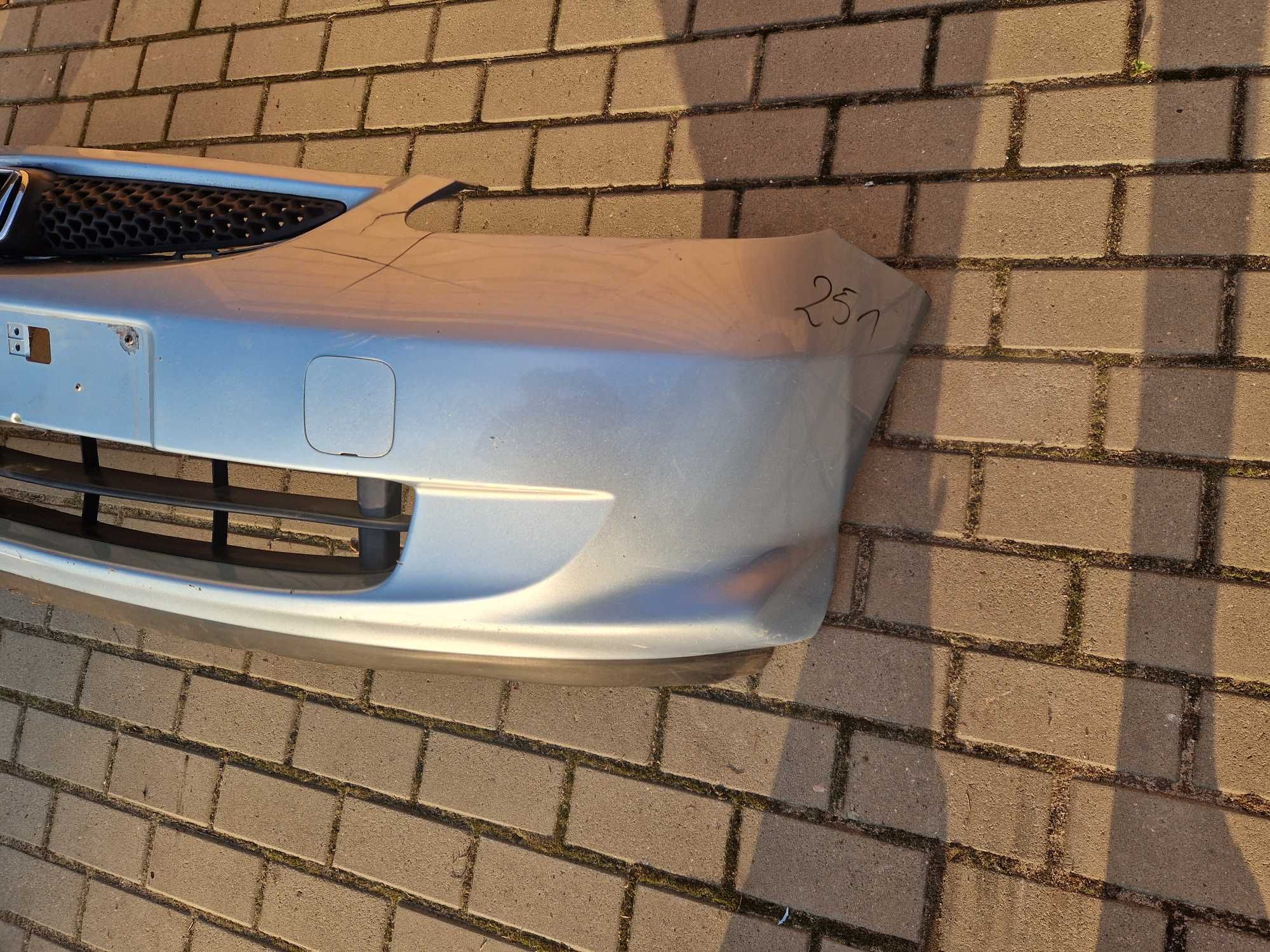[251] Zderzak przedni Honda Jazz II Lift 05-07r.