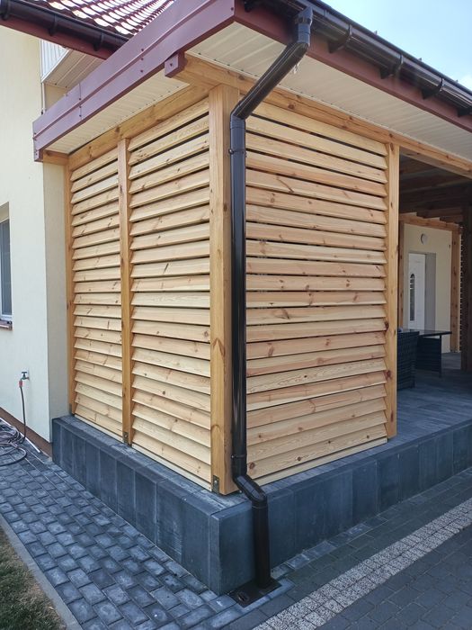 Deski, skosy, mocowania, drewno, kantówki