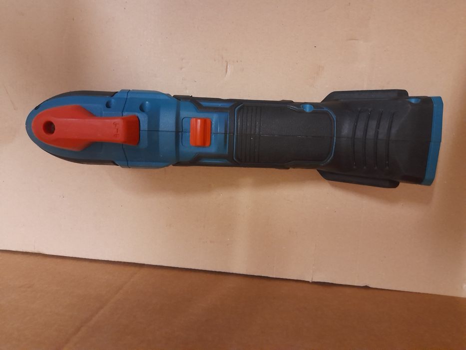 Erbauer 18V EMT18-Li Narzędzie wielofunkcyjne Multitool