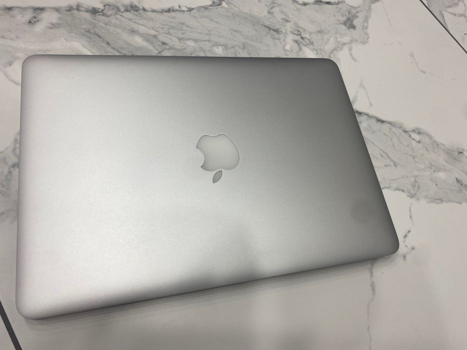 MacBook Pro 13" (A1502,  Early 2015)