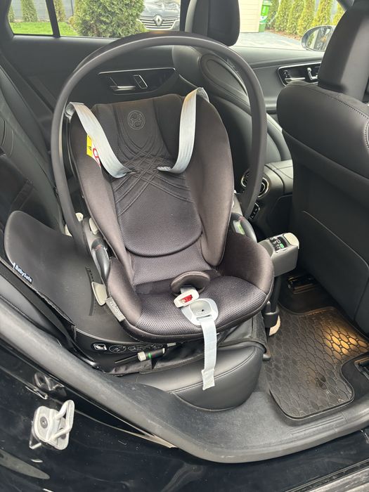 Cybex fotelik Cloud T z bazą T