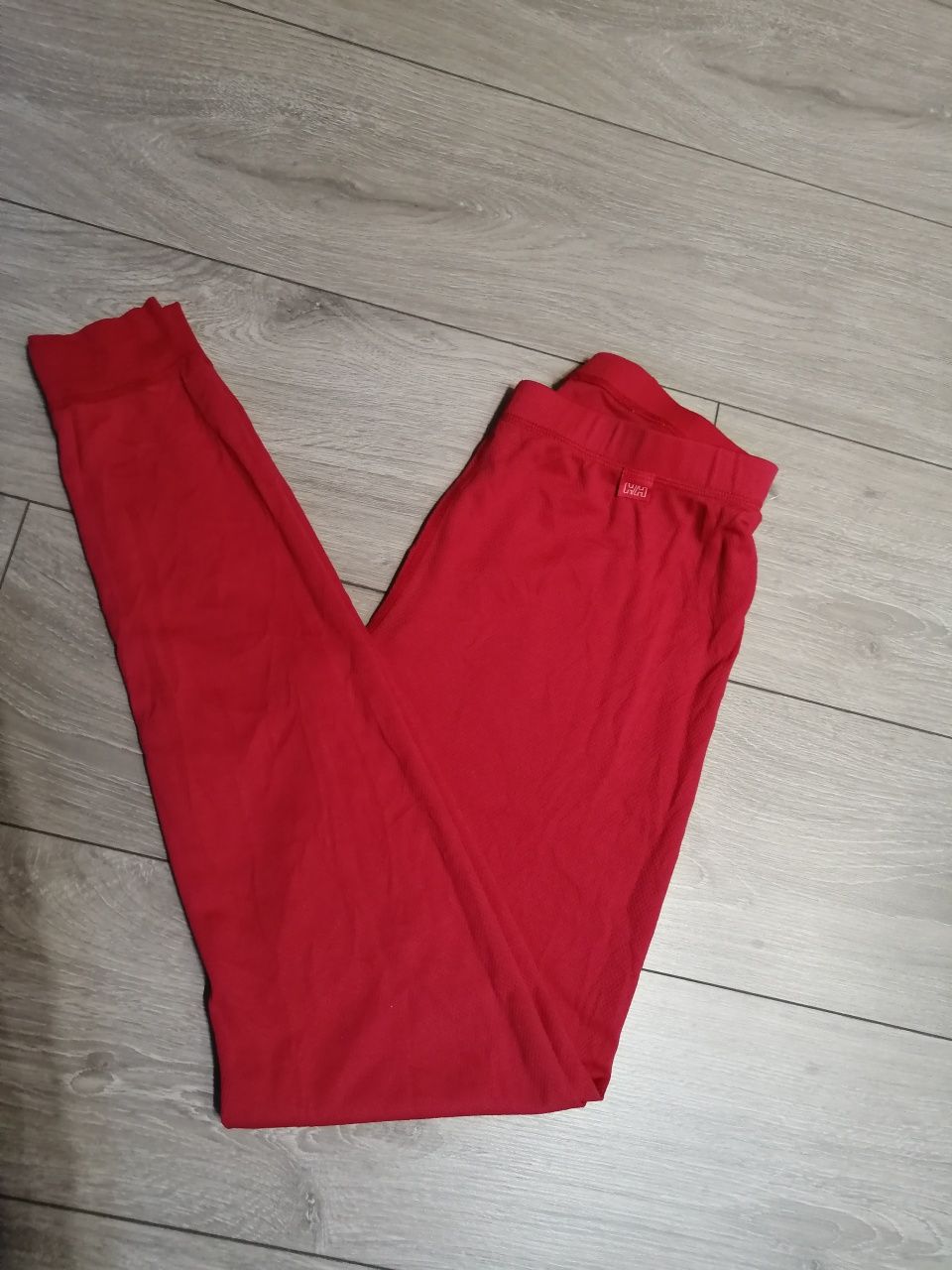 Nowe legginsy termoaktywne Helly Hansen damskie rozmiar L, czerwone