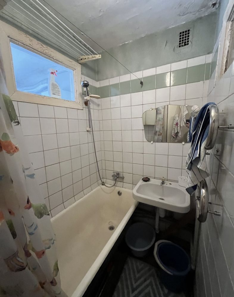 Продаж  2 кім квартири