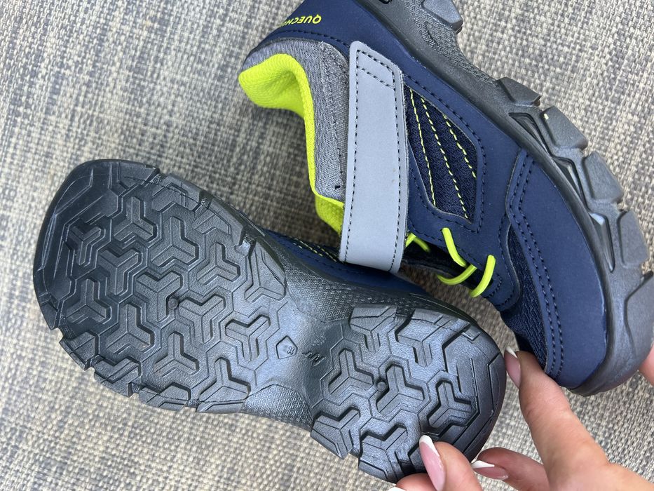 Tenis  novos tamanho 28