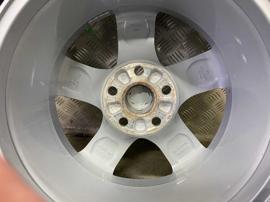 Koła Toyota Corolla Yaris Auris Avensis 7x16 ET40 5x114,3 Adax Koźle