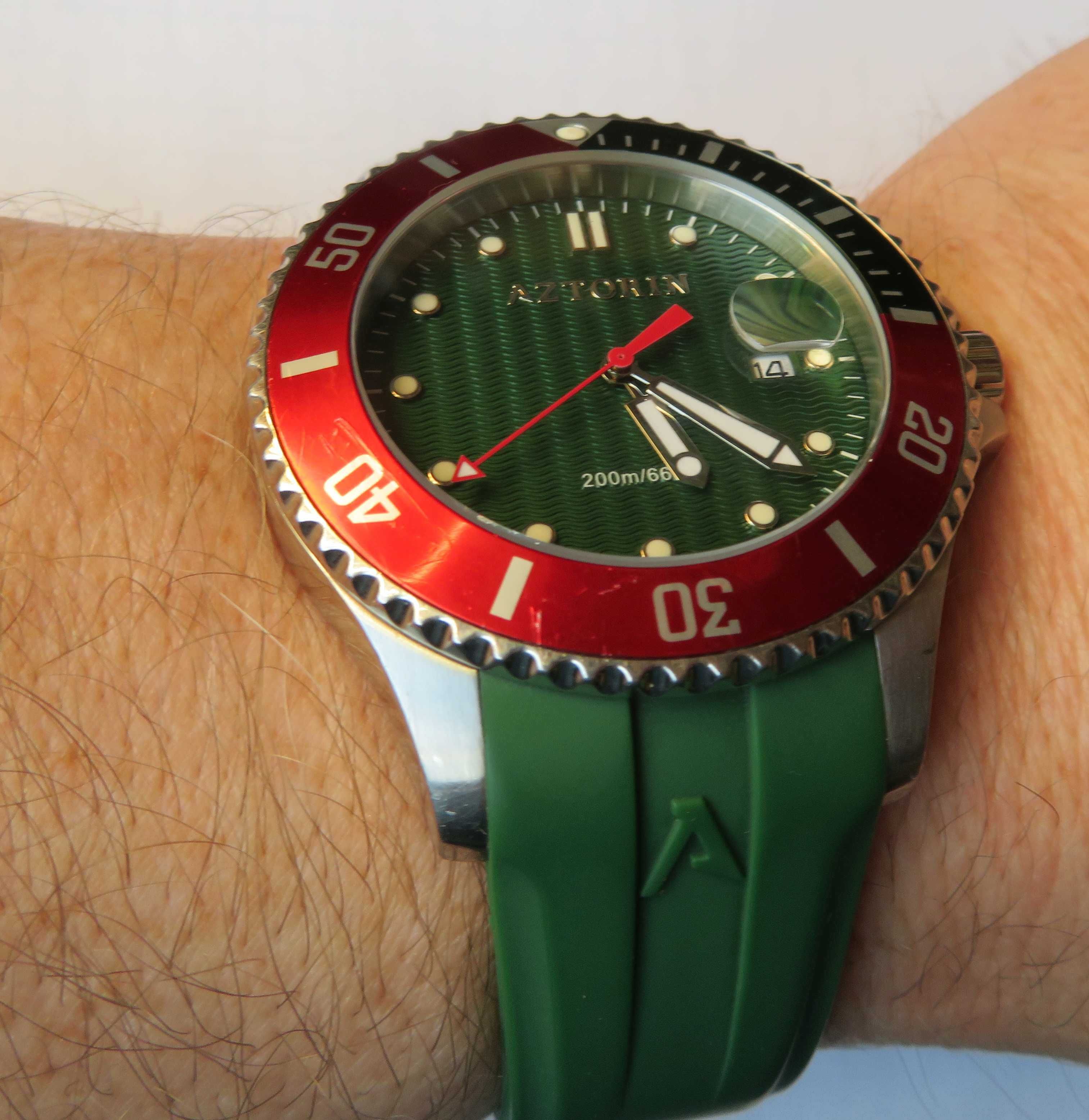 zegarek diver  wr 200 szafirowe szkło zielony