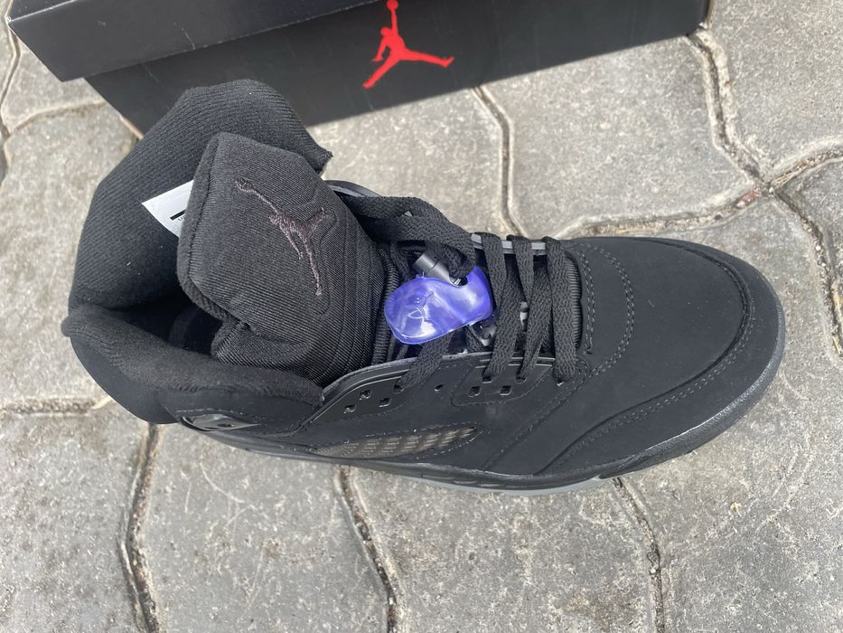 Ботинки Air Jordan 5 Retro black в наявності