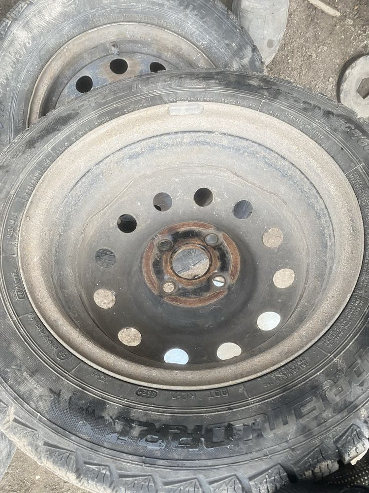 Диски с резиной R14 4*100 kia. Диски железные 4*100 киа, хундай
